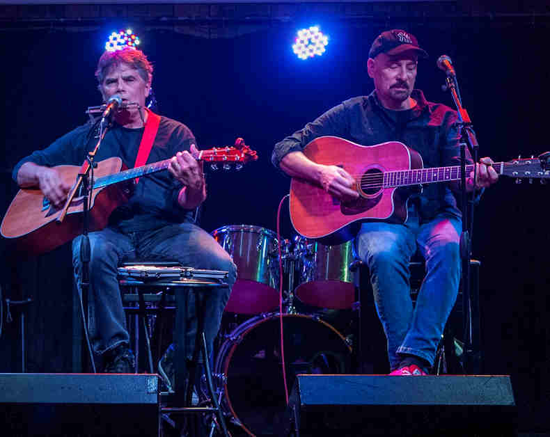 Sunday Brunch: Dave Goldenberg & Mike Latini – Salon Stage
