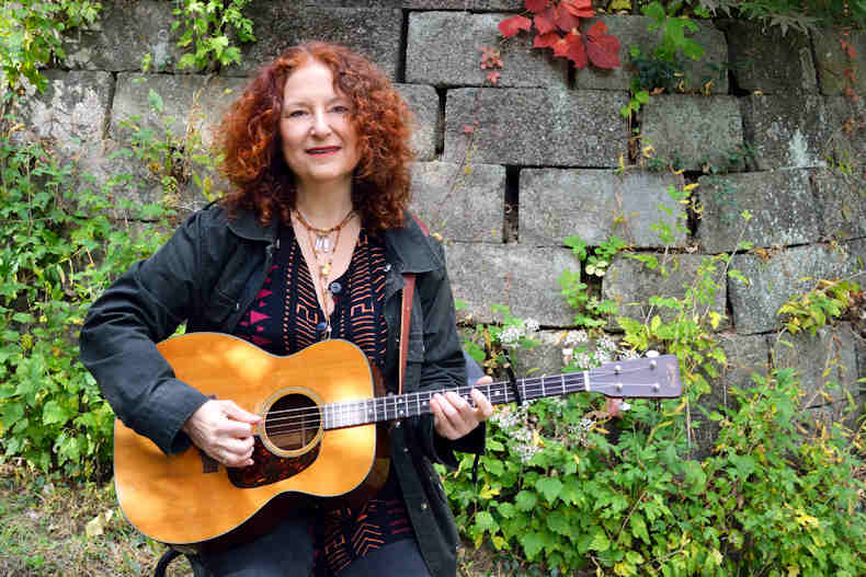 Lisa Gutkin – Salon Stage