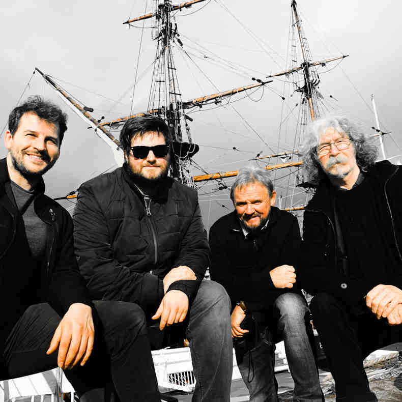 The Tannahill Weavers from Scotland