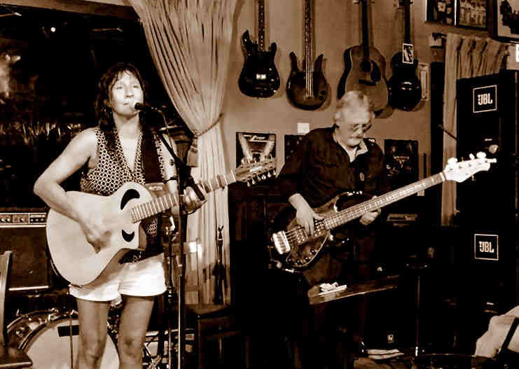 Brunch with Dorraine Scofield & JB Hunt w/Mike LaRocco – Salon Stage