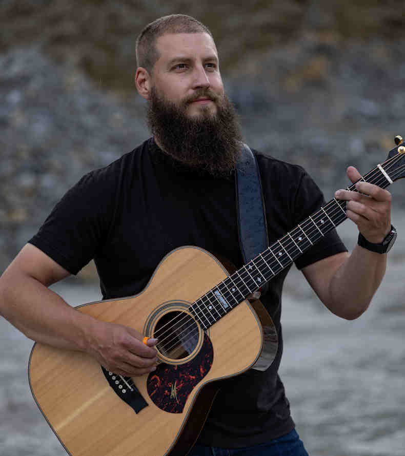 Bryce Mullins – Salon Stage
